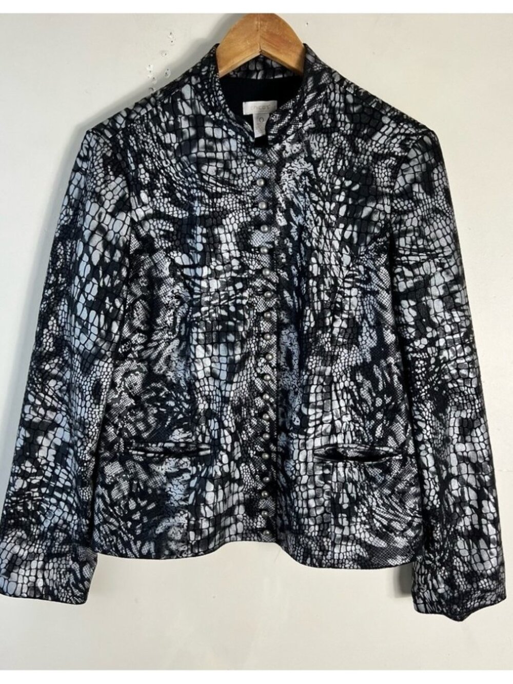 Chico's Jacket Womens Size Small Black Silver Snakeskin Snap Front Lined Career